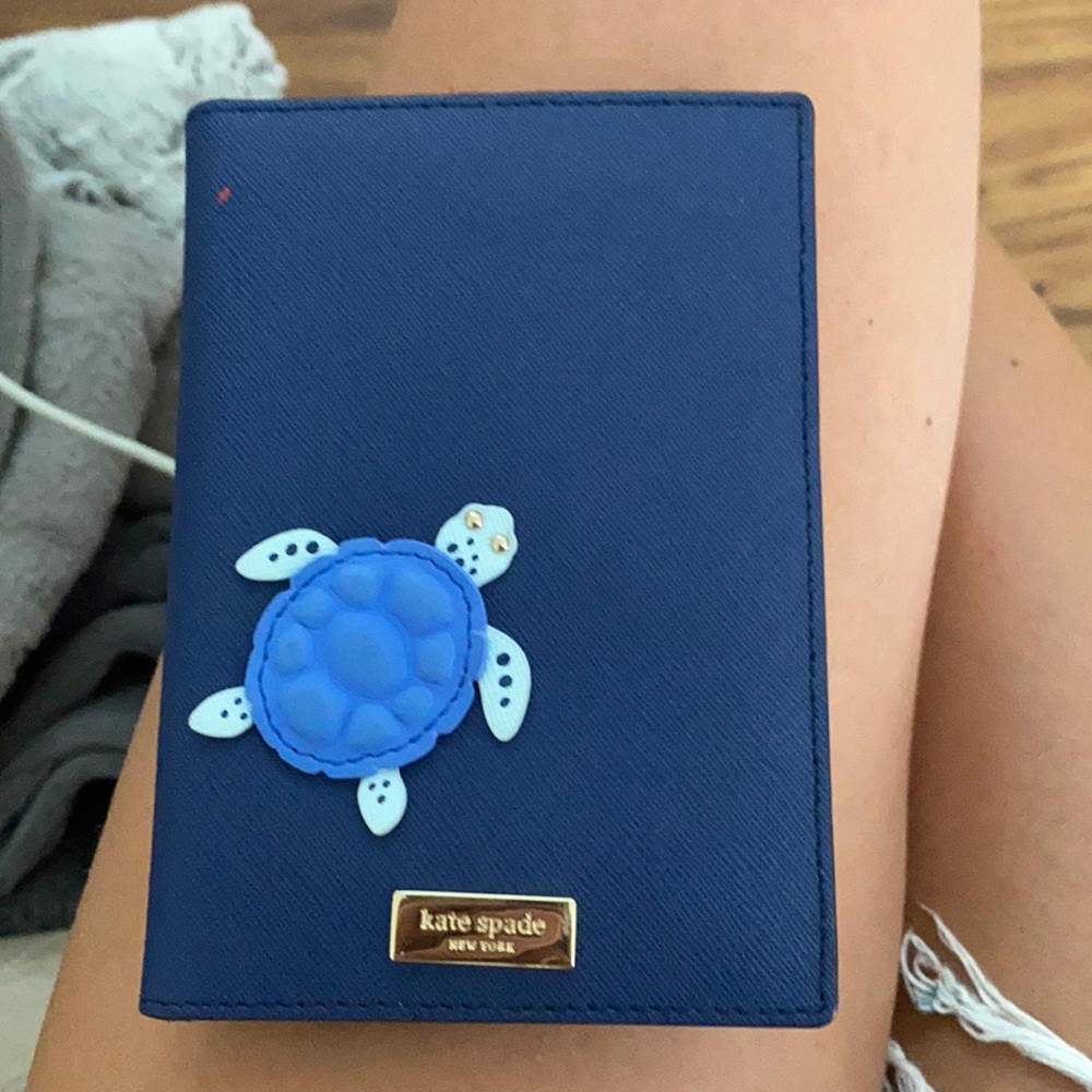 Kate spade passport holder